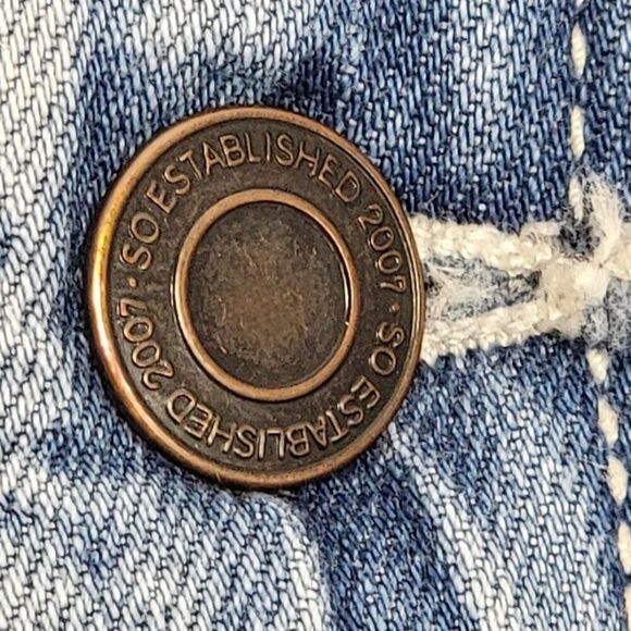 SO Women's High-Waisted Paperbag Crop Jeans Size 26 Light Wash Blue 26x26 - Picture 7 of 9